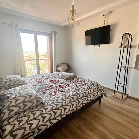 Le Mistral Standing Avec Vue Exceptionnelle En 1ere Ligne Holiday home